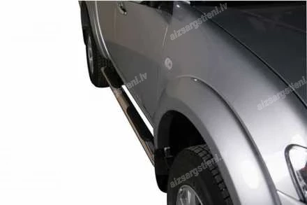 MISUTONIDA OVAL SIDE BARS WITH PLASTIC FOOTSTEPS MITSUBISHI L200