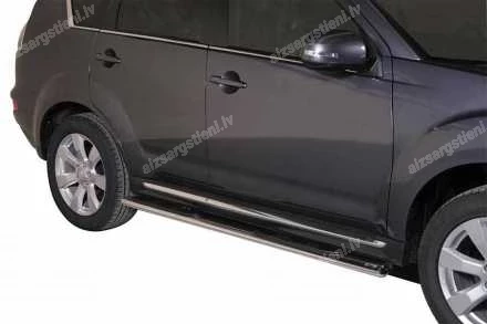 MISUTONIDA OVAL SIDE BARS WITH PLASTIC FOOTSTEPS MITSUBISHI Outlander