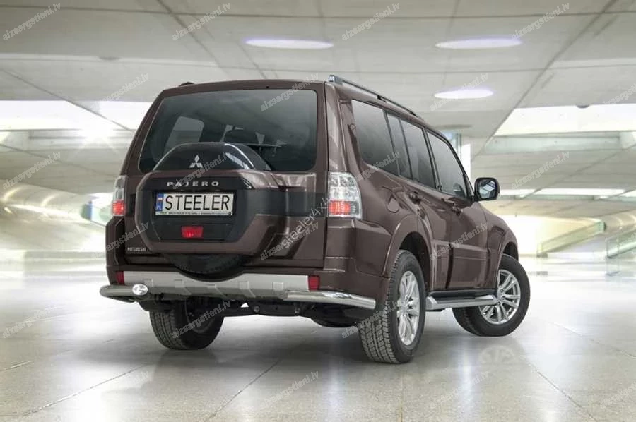 STEELER REAR BUMPER CORNERS GUARD MITSUBISHI Pajero
