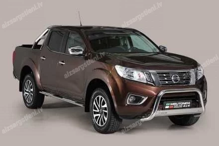 MISUTONIDA OVAL SIDE BARS WITH INTEGRATED PLASTIC FOOTSTEPS NISSAN Navara