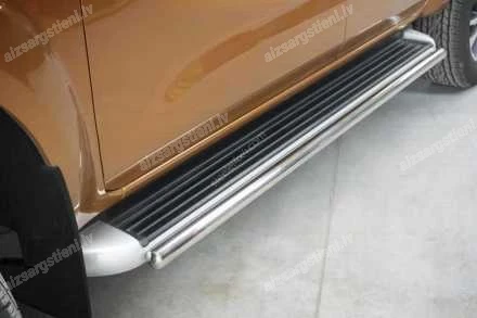 STEELER OEM SIDE STEPS PROTECTION BARS NISSAN Navara