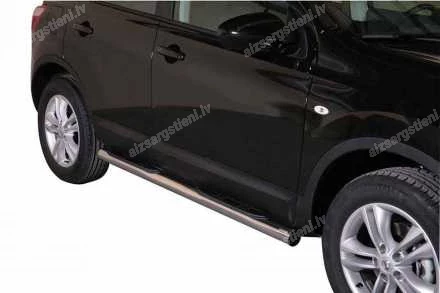 MISUTONIDA ROUND SIDE BARS WITH PLASTIC FOOTSTEPS NISSAN Qashqai