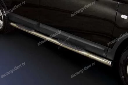 STEELER ROUND SIDE BARS WITH PLASTIC FOOTSTEPS NISSAN Qashqai