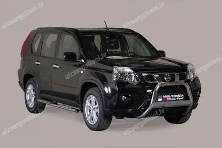MISUTONIDA OVAL SIDE BARS WITH INTEGRATED PLASTIC FOOTSTEPS NISSAN X-Trail