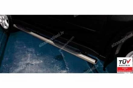 STEELER ROUND SIDE BARS WITH PLASTIC FOOTSTEPS NISSAN X-Trail
