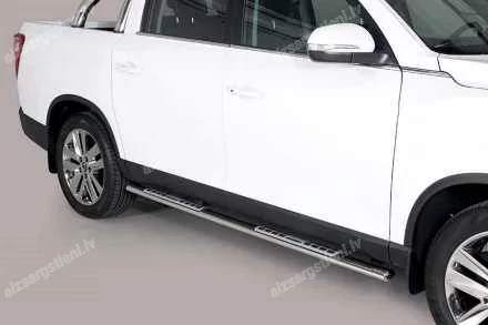MISUTONIDA OVAL SIDE BARS WITH INTEGRATED PLASTIC FOOTSTEPS SSANGYONG/KGM Musso