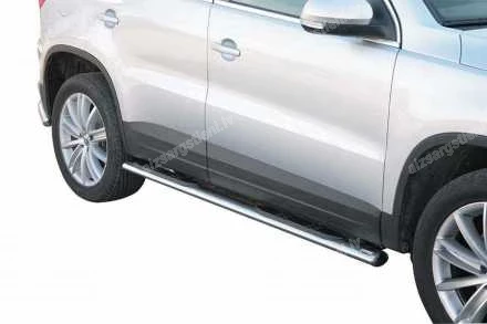 MISUTONIDA OVAL SIDE BARS WITH PLASTIC FOOTSTEPS VOLKSWAGEN Tiguan