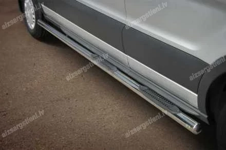 STEELER ROUND SIDE BARS WITH PLASTIC FOOTSTEPS FORD Transit